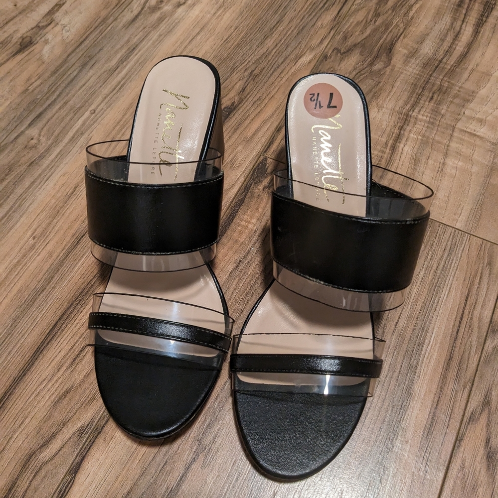 Sandal